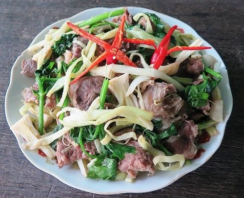 bồn bồn xào thịt bò
