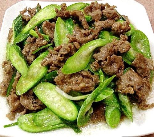 thịt bò xào mướp nhật